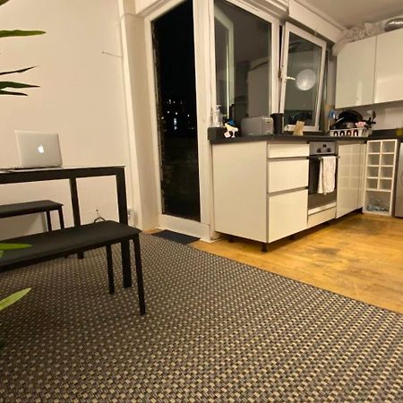 Spacious Room With City Skyline Views Close To London Eye Екстериор снимка