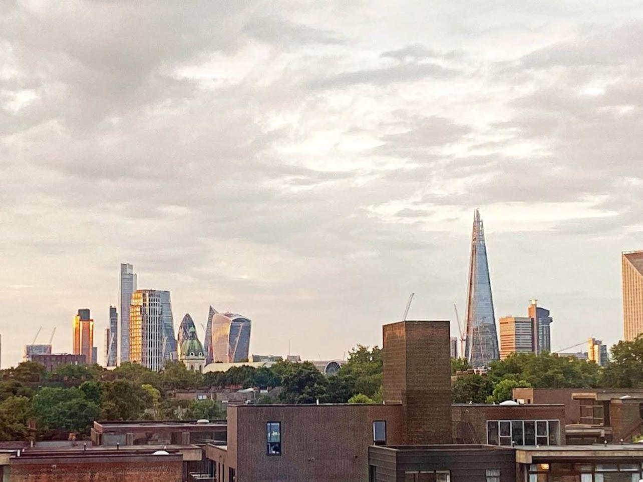 Spacious Room With City Skyline Views Close To London Eye Екстериор снимка